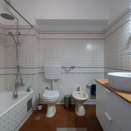 Silchoro - Estudio Remodelado Com Ac E Piscina Em *